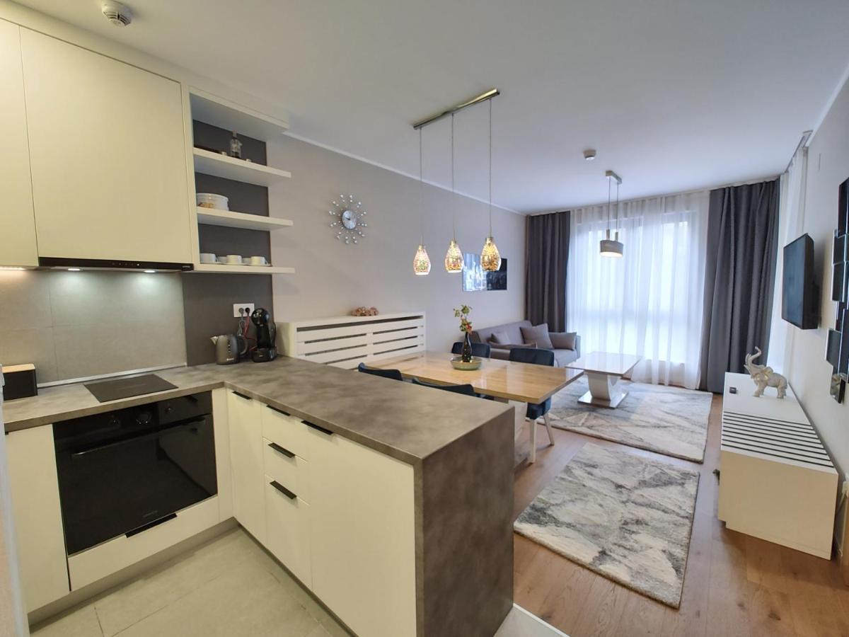 Velika Recepcija 26 * Zlatibor